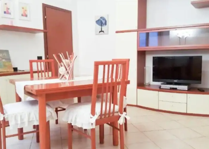 Porta Romana, Charming And Lovely