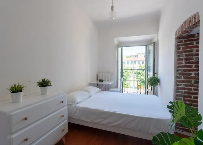 Cozy & Happy Flat In Downtown Apartmán Milán