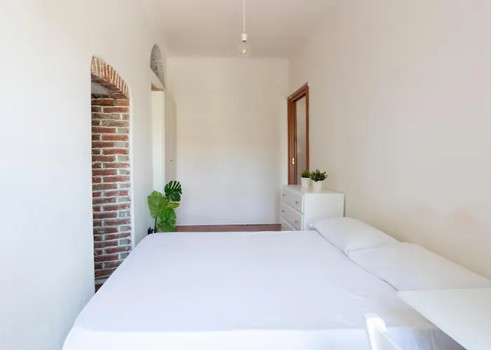 Cozy & Happy Flat In Downtown מילאנו