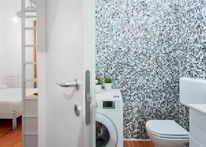 New! Lovely & Friendly In Center B Apartmán *