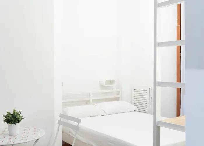 New! Lovely & Friendly In Center B