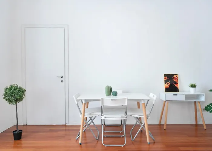 New! Lovely & Friendly In Center A Apartment Milan