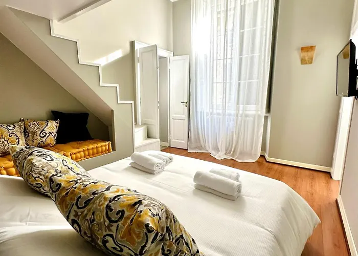 Nerino House, Elegante E Tranquillo A 5 Minuti Dal Duomo 밀라노