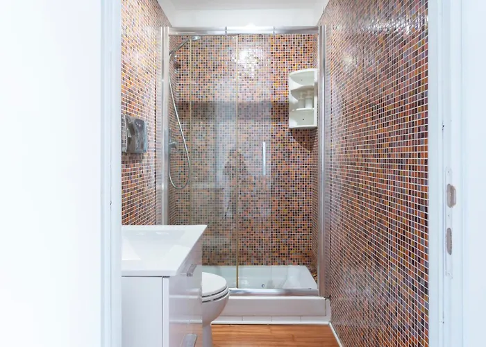 New! Lovely & Friendly In Center A