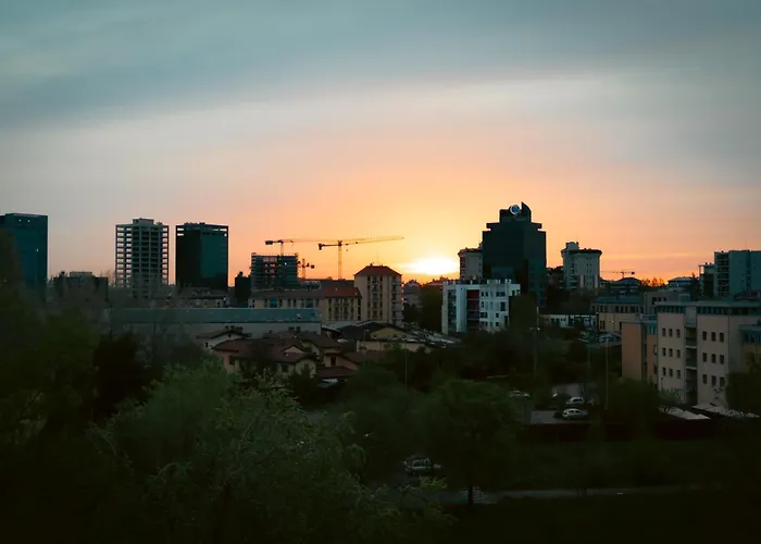 Wownavigli Apartment-sofa Bed Metro M4 Tram 2 *