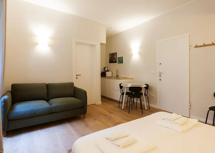 Youhosty - Ticinese 2 Appartement