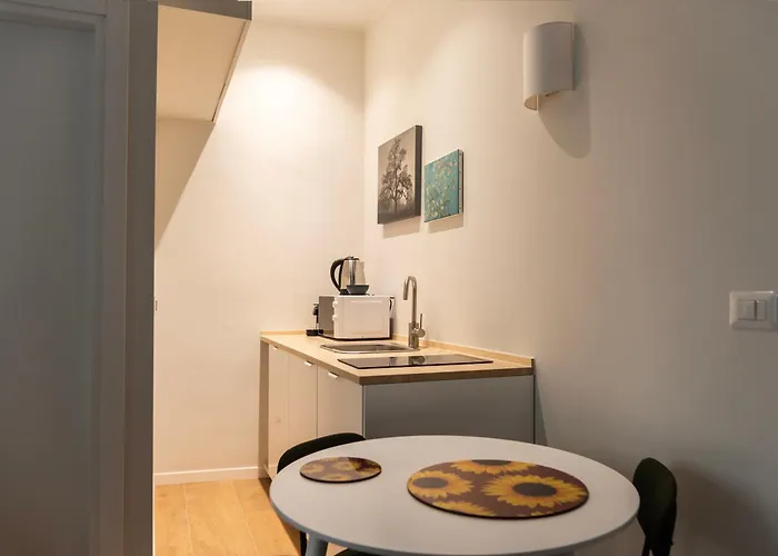 Youhosty - Ticinese 2 Appartement