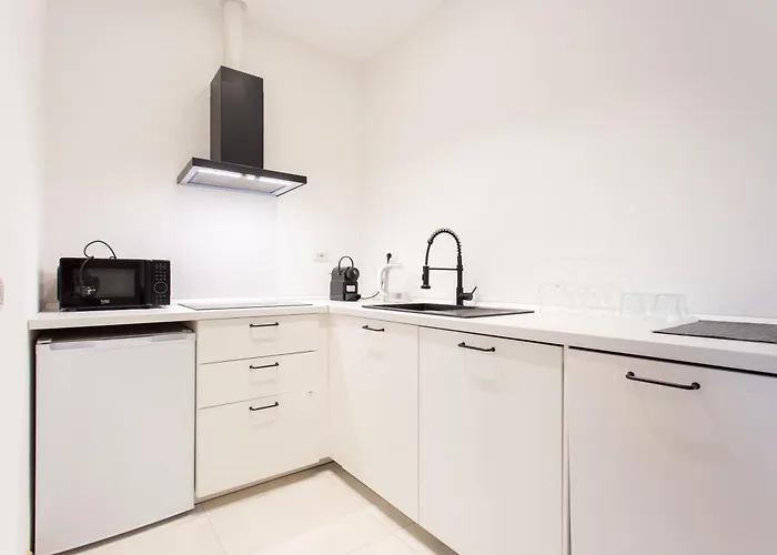 Pindemonte 2_bilo Appartement Milaan