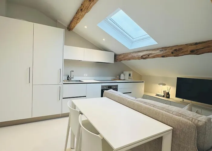 Mansarda San Gregorio ミラノ