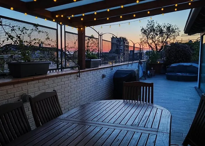 Rooftop Terrace - Elegante Attico Con Idromassaggio