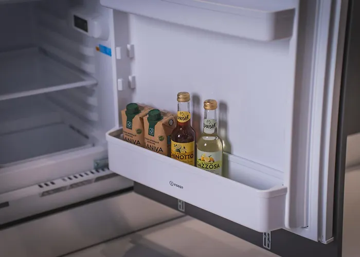 Wownavigli Apartment-sofa Bed Metro M4 Tram 2 *