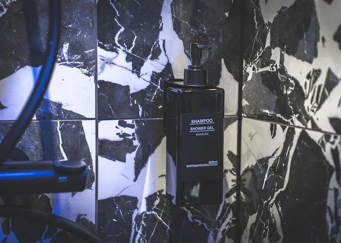 Wownavigli Apartment-sofa Bed Metro M4 Tram 2 아파트