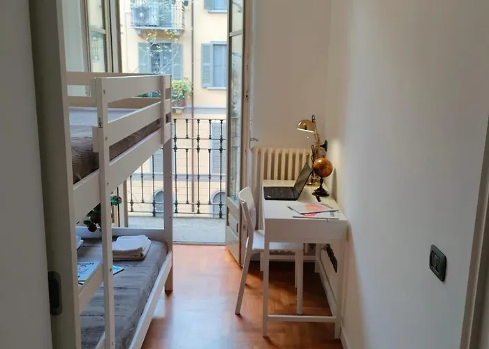 Esclusive & Elegant Loft, Duomo 10 Minutes Milan