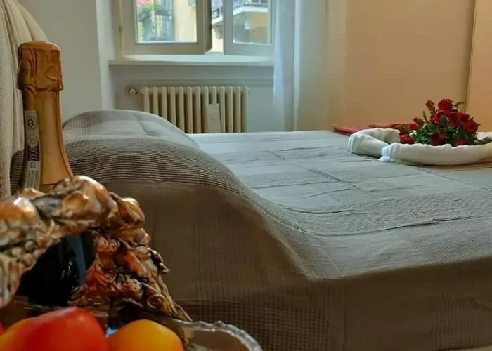 Esclusive & Elegant Loft, Duomo 10 Minutes * Milan