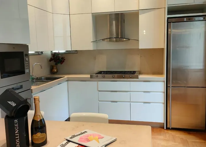 Esclusive & Elegant Loft, Duomo 10 Minutes *