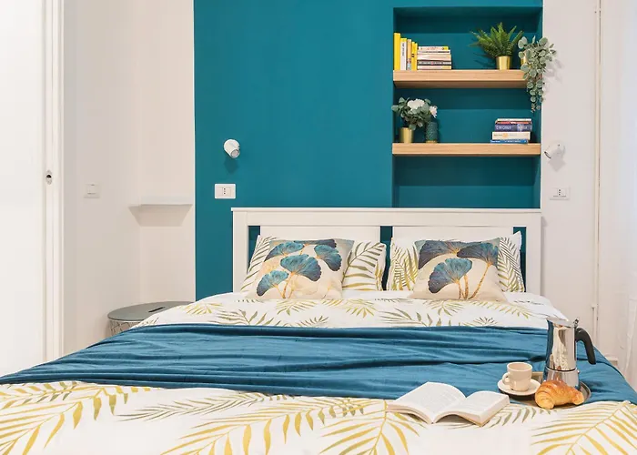 Design - Tricolore, Macedonio Melloni Apartmán Milán