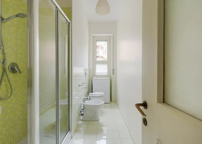 Gerusalemme M5 Yellow With Closed Balcony! *