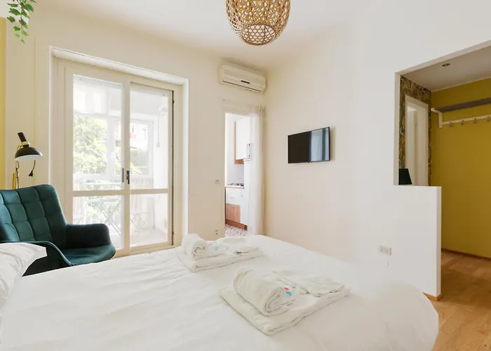 Apartament Gerusalemme M5 Yellow With Closed Balcony! Mediolan