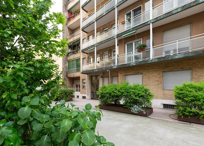 Gerusalemme M5 Yellow With Closed Balcony! *