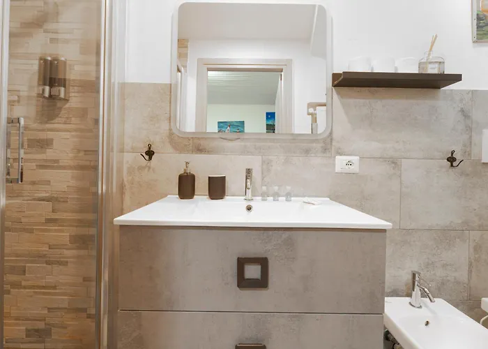 Art Design - Center Milano