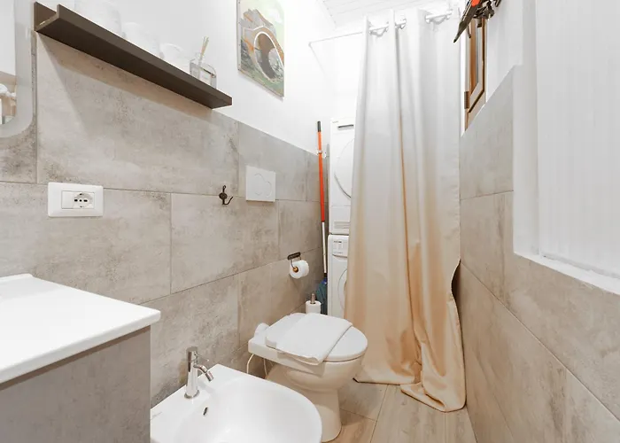 Art Design - Center Milano