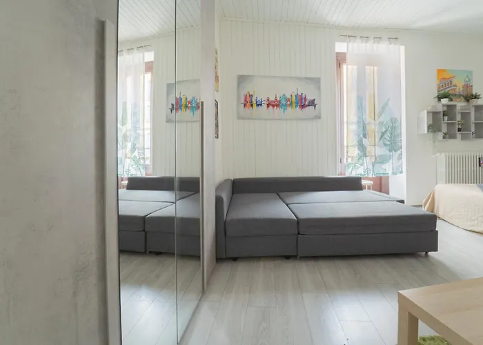 Art Design - Center *