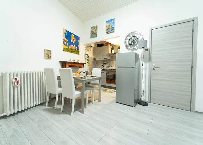 Art Design - Center * Milano