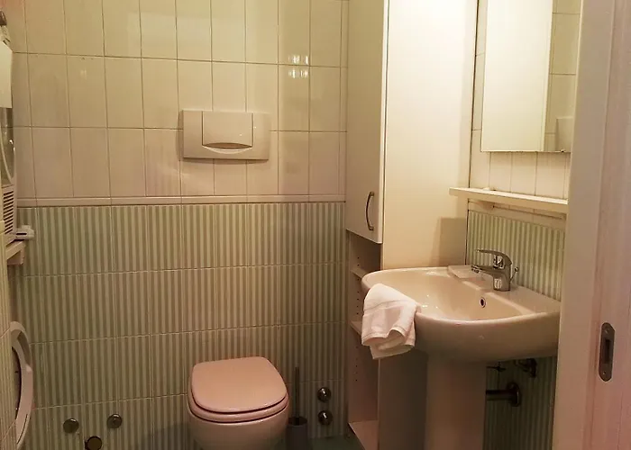 Milanoflats - Trilogolinelli *