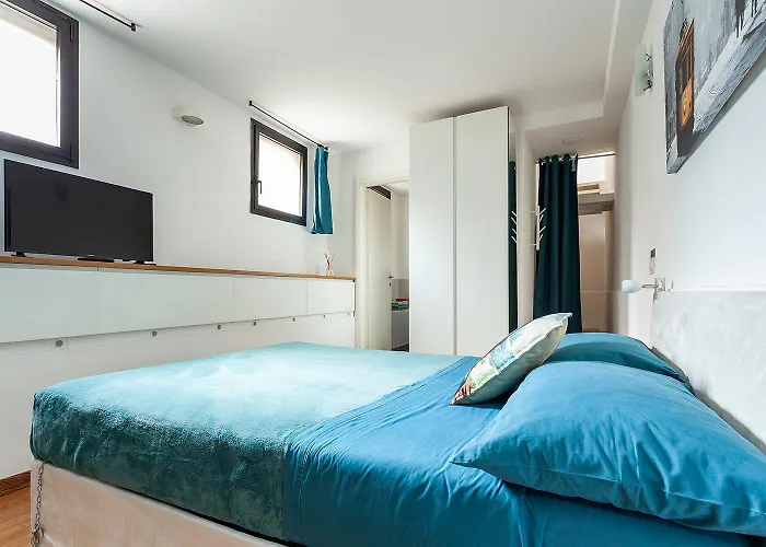 Duplex Luminoso In Zona Residenziale *