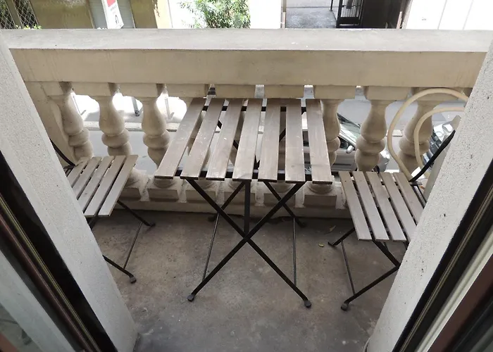 Nolo 4 11 Beds