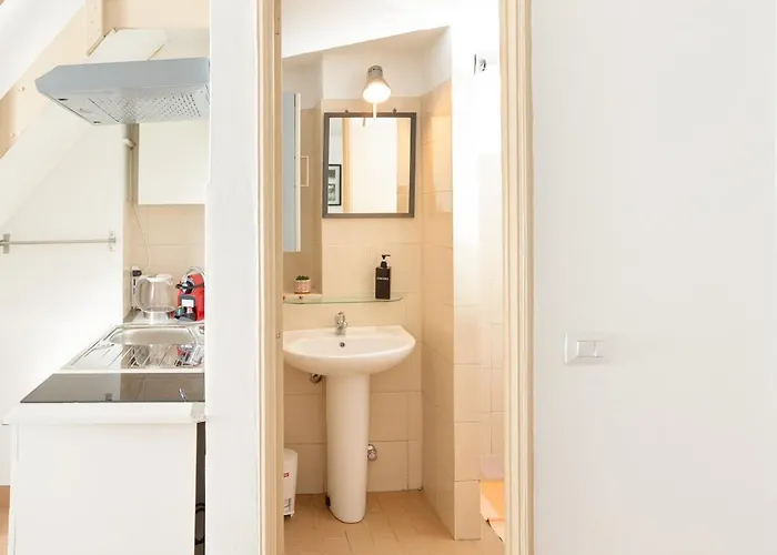 Cream Little - M1 - Center * Milaan