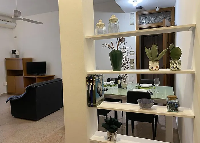 Appartement Meg 32 Three-room In The Heart Of Isola