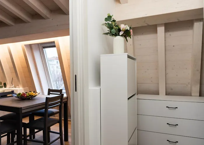 アパート Guinizzelli 4 ミラノ