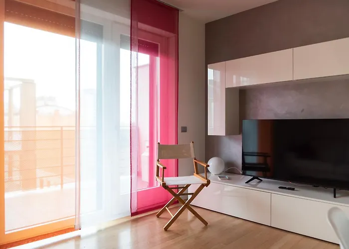 Youhosty - Savona 122