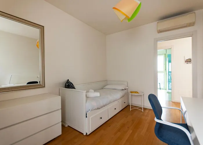 Youhosty - Savona 122 Apartman