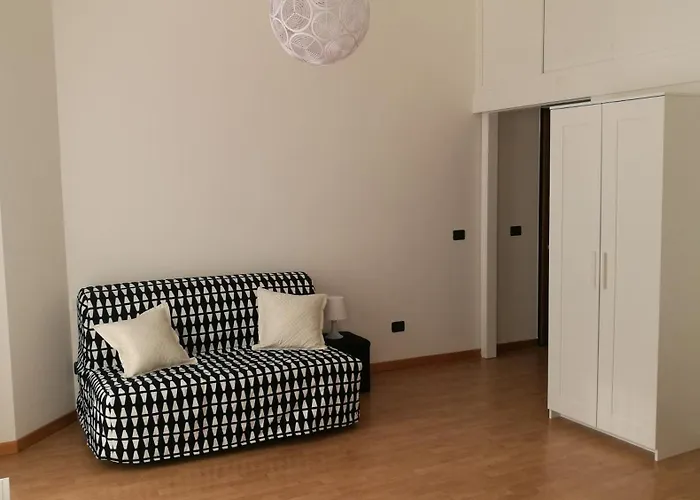 Monolocale Zona Loreto Mm1 Pasteur P1 Milano