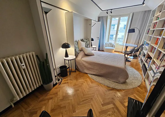 Exclusive Floor 2-bedroom Flat Milano