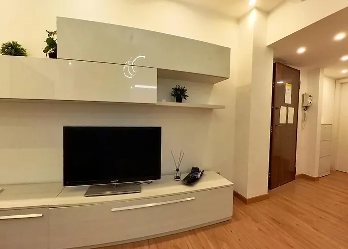 N&ghomesweethome Raffaelloelegante Ideale Affari Mailand