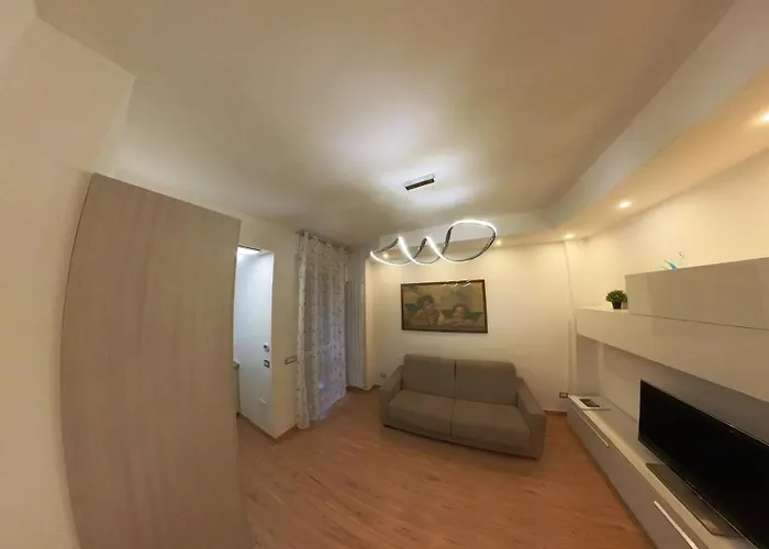 N&ghomesweethome Raffaelloelegante Ideale Affari * Mailand