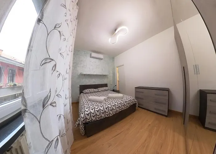 Apartment N&ghomesweethome Raffaelloelegante Ideale Affari