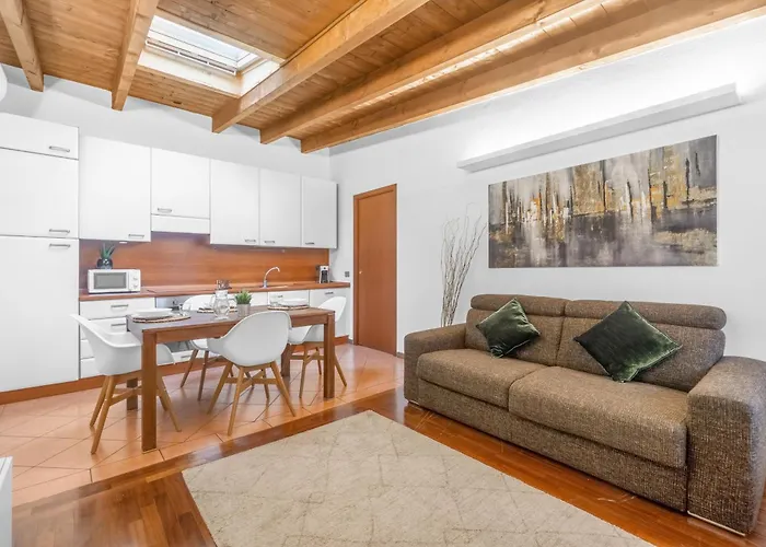 Tar5 -20 Minutes From Duomo- Design-elegant Apartment Mailand