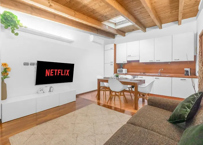 Tar5 -20 Minutes From Duomo- Design-elegant *