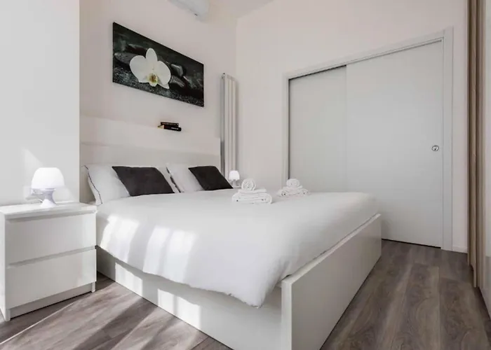 Fieramilano-san Siro Exclusive Milanese House Apartmán Milán