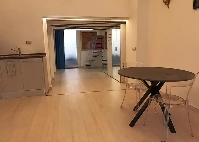 N&ghomesweethome Gogh Elegante E Confortevole *