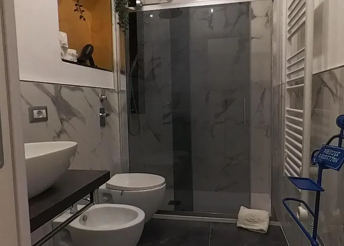 N&ghomesweethome Gogh Elegante E Confortevole * מילאנו