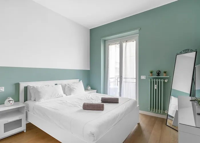 Sil5 - Bright - Luxury * Милан