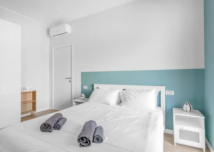 Sil5 - Bright - Luxury * Милан