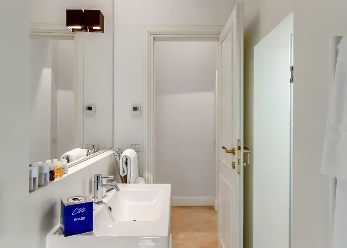 Allegroitalia Penthouse Montenapoleone Daire *