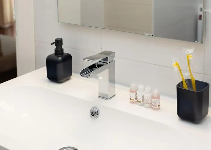 Luxury With Wi Fi Netflix * Mediolan