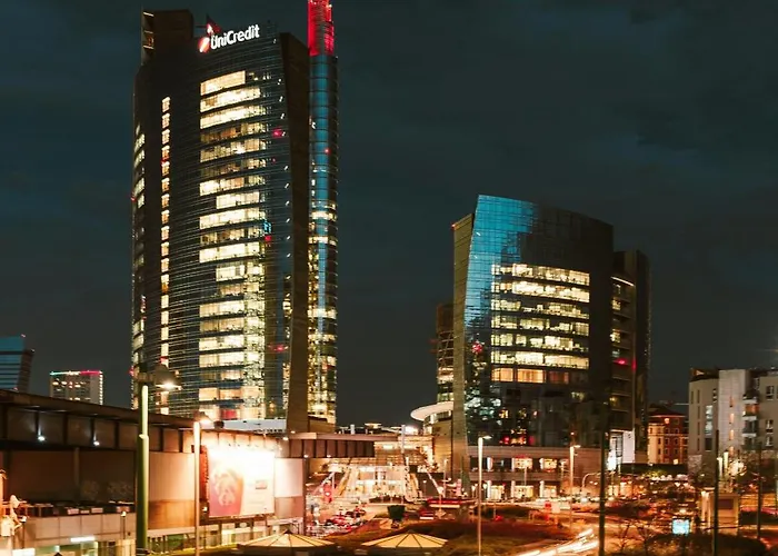 Lejlighed Accogliente A Pochi Passi Dalla Metro, San Siro E Con Aria Condizionata *